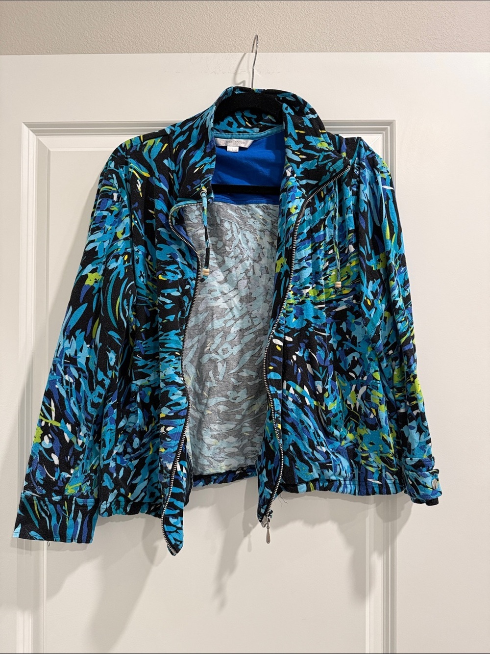 Erin London Blue Patterned Women's Zip Jacket sz l